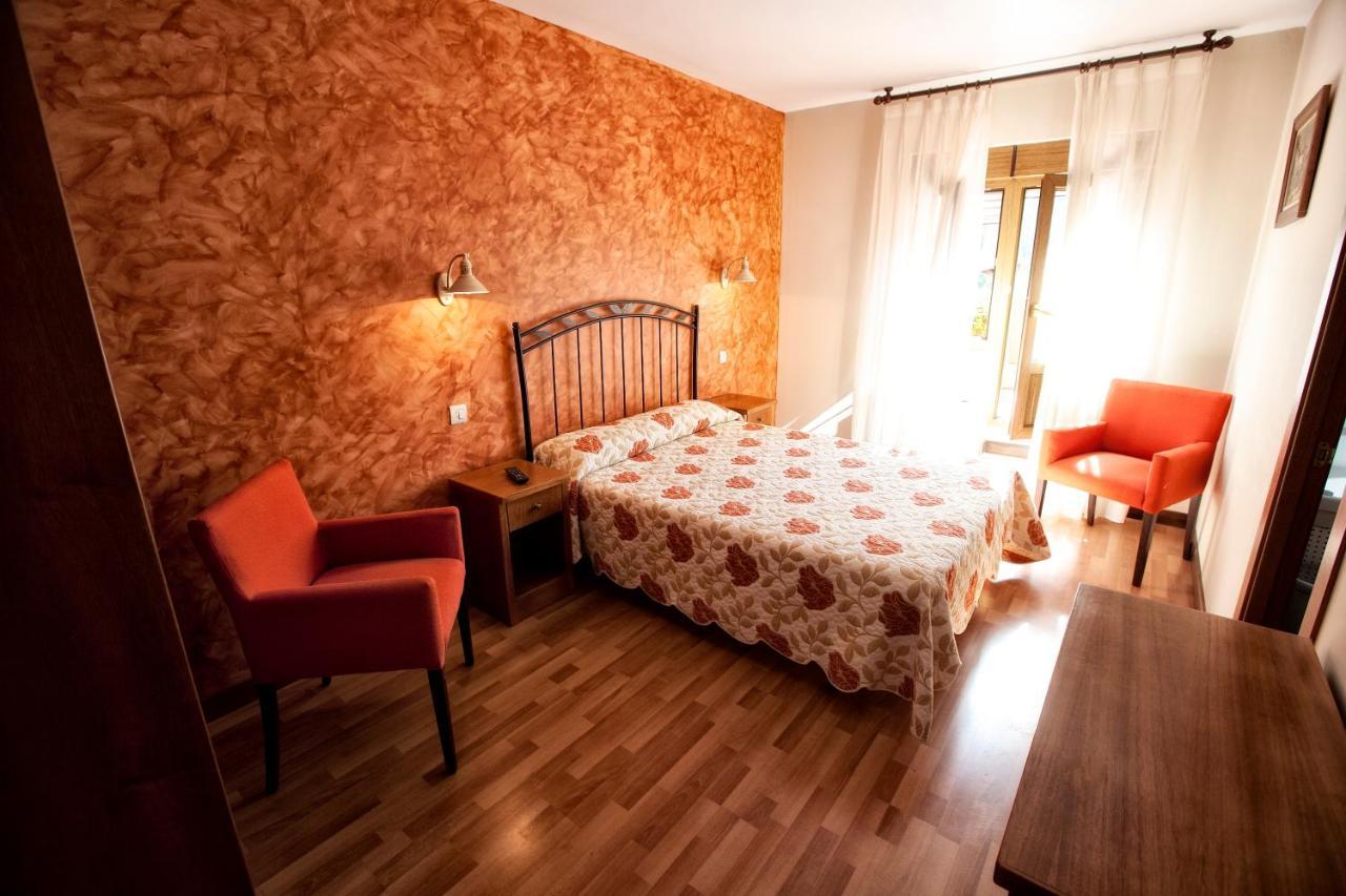 Hotel Covadonga Onís 외부 사진
