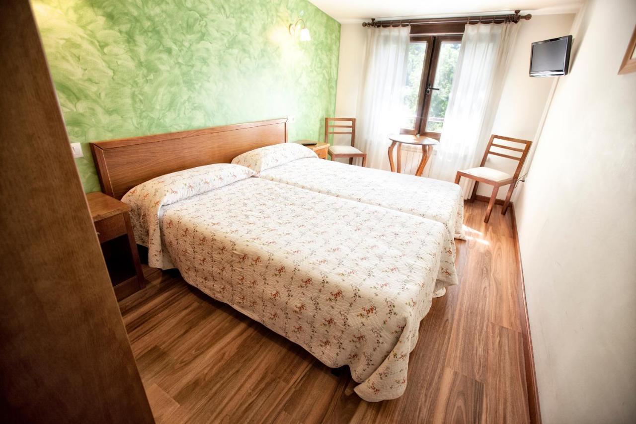 Hotel Covadonga Onís 외부 사진