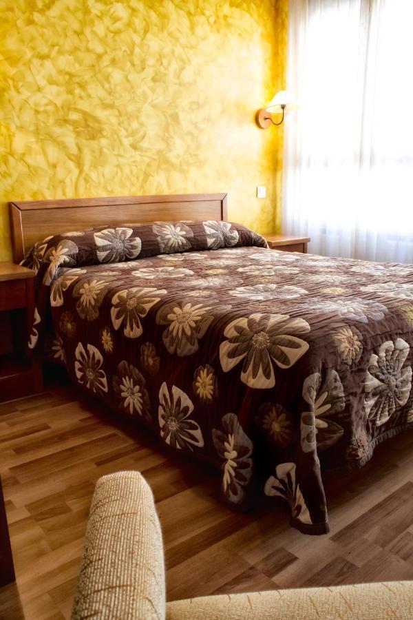 Hotel Covadonga Onís 외부 사진