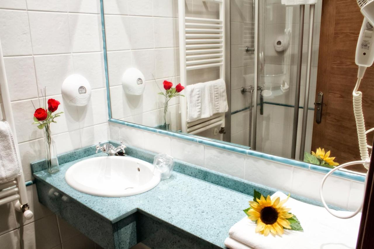 Hotel Covadonga Onís 외부 사진