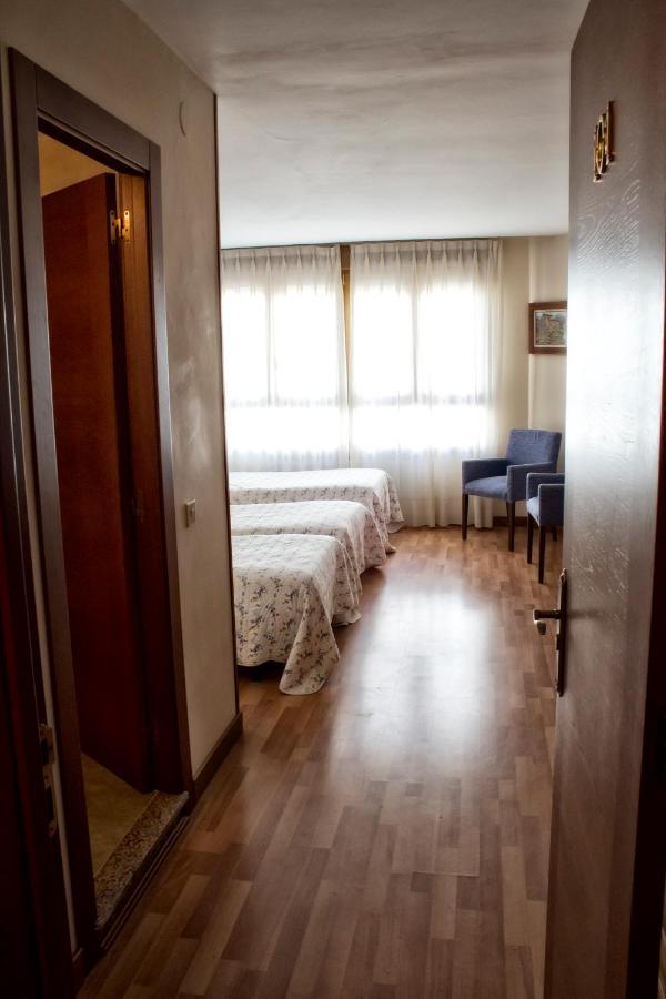 Hotel Covadonga Onís 외부 사진